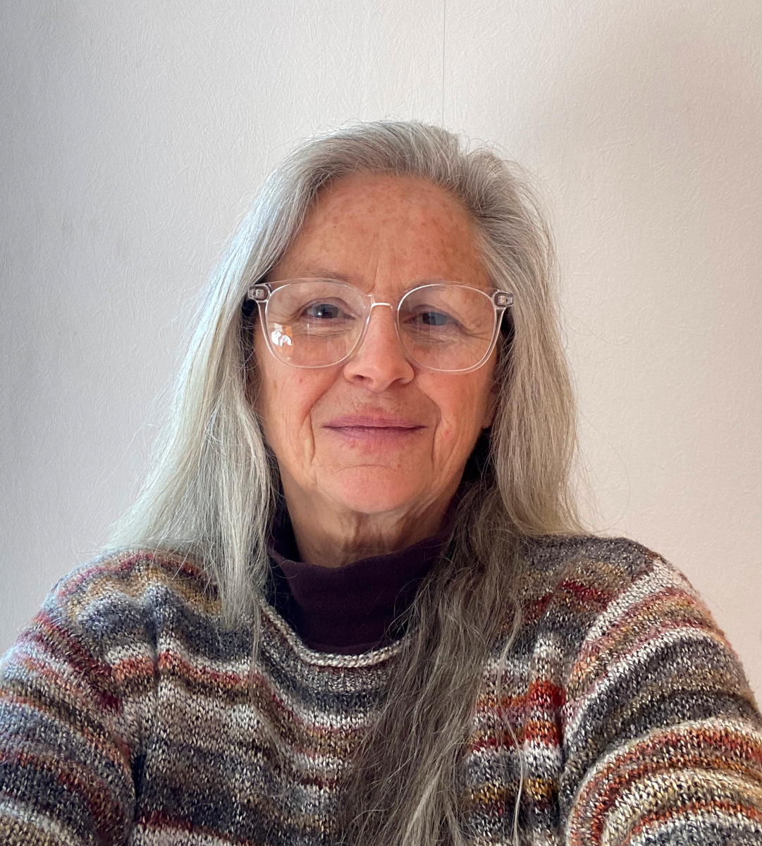 Corinne Cap
